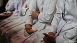 Umat Nasrani Jalani Kamis Putih di Gereja Katedral