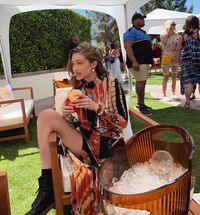Jadi Influencer untuk McD, Gigi Hadid Buat Fansnya Kesal