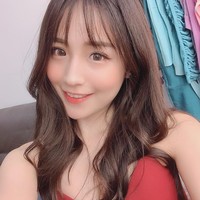 Tak hanya di negaranya sendiri, SPG ini bahkan punya banyak fans dari luar negeri. Dilansir Sora News, kecantikan Hebbe juga viral di kalangan netizen di Jepang karena pesonanya. Foto: Instagram @hebbe820