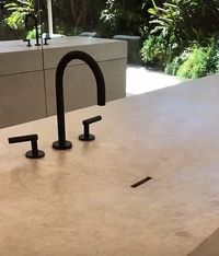 Ini Wastafel 'Ajaib' Kim Kardashian yang Harganya Mencapai Rp 466 Jutaan