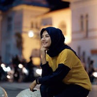 Sebelum menjadi polwan, Briptu Imah sempat kuliah di Universitas Gajah Mada selama satu tahun. Namun kemudian ibunya mendorong Imah untuk beralih menjadi polwan. Foto: Instagram/hikmanursyaa