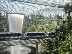 7 Fakta Jewel Changi Airport yang Perlu Kamu Tahu