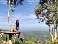 Menikmati Indahnya Bantul dari Bukit Lintang Sewu