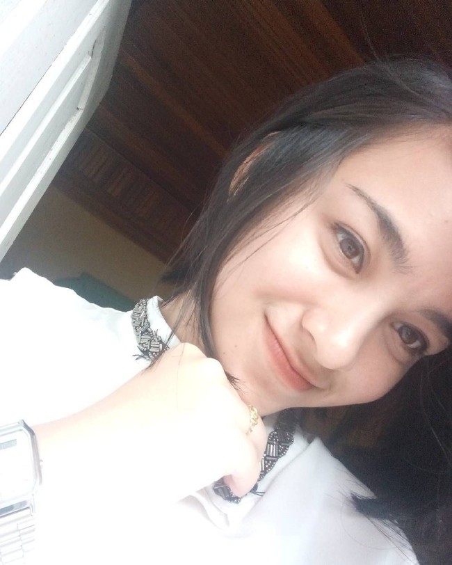 Melalui akun Instagram, wanita yang hobi menari ini juga mengaku ingin menyampaikan jika polisi selalu siap melindungi dan membantu masyarakat. Foto: Instagram @kikiwidyaas