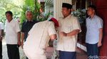Purnawirawan dan Emak-emak Temui Prabowo