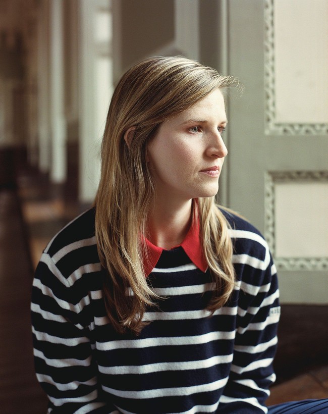Tara Westover mungkin tidak terlalu familiar di telinga banyak orang. Namun wanita yang direkomendasikan Bill Gates ini telah membuat kagum pecinta buku melalui Educated. Buku best seller tersebut berkisah mengenai hidupnya yang tumbuh dalam keluarga Mormon dan perjuangan melanjutkan studi di Universitas Cambridge. Foto: Time