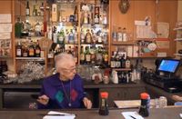 Nenek 89 Tahun Ini Jadi Pegawai Tertua di Resto Sushi Legendaris