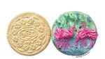 Keren! Seniman Ini Bikin Lukisan Cantik Berbahan Krim Oreo