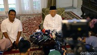Ketua MUI ini memberi contoh cara yang bisa dilakukan untuk melakukan konsolidasi kebangsaan. Menurut Maruf, bisa dari dialog-dialog hingga pertemuan kebangsaan lainnya.