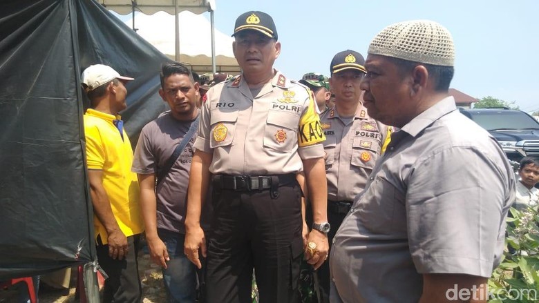 Datangi Pos TNI Pusong, Kapolda Aceh Jamin Situasi Sudah Kondusif Datangi Pos TNI Pusong, Kapolda Aceh Jamin Situasi Sudah Kondusif