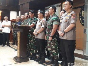 TNI-Polri Tak Terpancing Isu Gesekan di Wisma Lumba-lumba
