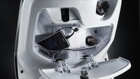 Model ini akan resmi diluncurkan di ajang IIMS (Indonesia International Motor Show) 2019 nanti. Tahun lalu baru kita pamerkan untuk melihat respons pasar, di IIMS 2019 nanti baru launching resminya, pungkas Candra. Foto: Pool (Kymco)