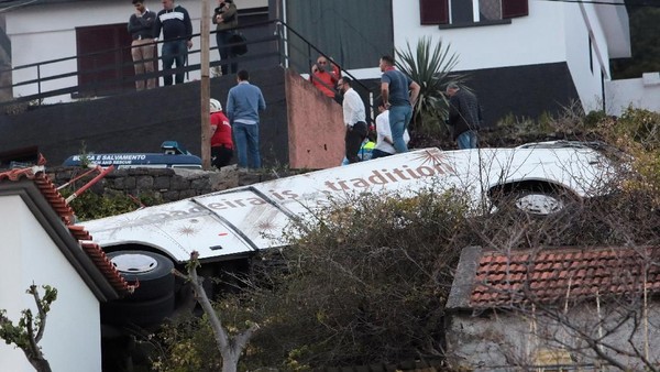 28 Orang Tewas Akibat Kecelakaan Bus di Portugal