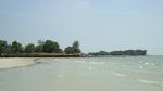 Foto: Pantai Cantik Malaysia yang Ternoda Turis BAB