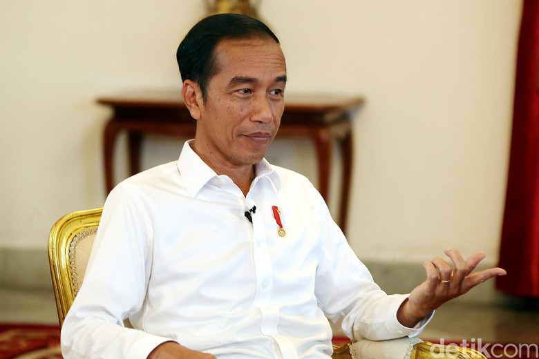 Beranikah Jokowi Bentuk Kabinet Profesional Berisi Anak-anak Muda? Beranikah Jokowi Bentuk Kabinet Profesional Berisi Anak-anak Muda?