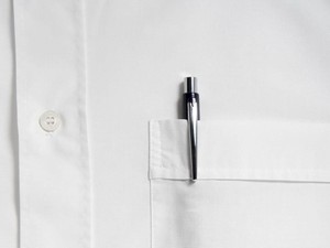 Cara Menghilangkan Noda Tinta pada Pakaian dengan Cepat