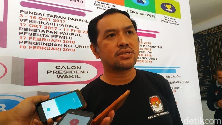 Viral Kotak Suara Tak Disimpan di Kecamatan, Ini Kata KPU Makassar Viral Kotak Suara Tak Disimpan di Kecamatan, Ini Kata KPU Makassar