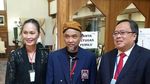Momen Menteri Bappenas Nyoblos di Amerika