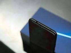 Penampakan Monster  Vivo IQOO Samurai Black