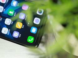 Penampakan Monster  Vivo IQOO Samurai Black