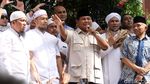 Sorak Sorai Pendukung di Acara Syukuran Klaim Kemenangan Prabowo