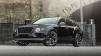 Rumah modifikasi asal Inggris ini baru saja merilis Bentley Bentayga V8 Centenary yang terlihat makin hedon dan garang, namun tidak lupa menambah sisi nilai ekslusif. Foto: dok. Kahn Design
