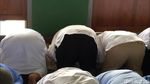 Momen Prabowo Salat Jumat hingga Sujud Syukur di Masjid Al-Azhar