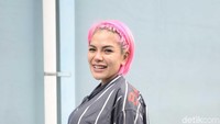 Meski hamil besar, Nikita tetap eksis. Foto: Ismail/detikHOT