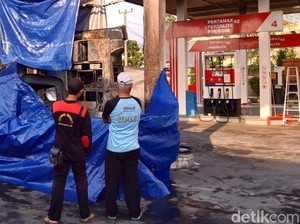 Polisi Selidiki Penyebab Kebakaran SPBU di Sukabumi