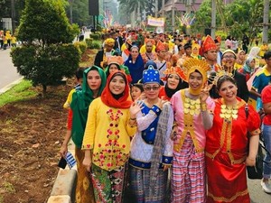 32+ Ide Baju Adat Indonesia yang Cocok untuk Peringatan Hari Kartini 2026