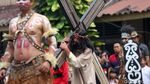 Melihat Prosesi Jalan Salib di Gereja St Fransiskus Asisi Tebet