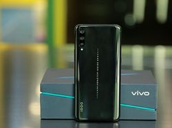 Penampakan Monster  Vivo IQOO Samurai Black