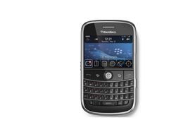 Deretan Ponsel BB Jadul Terpopuler, Kamu Pakai yang Mana?