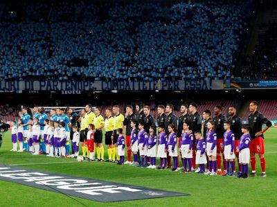 Arsenal Tanpa Cela di Markas Napoli