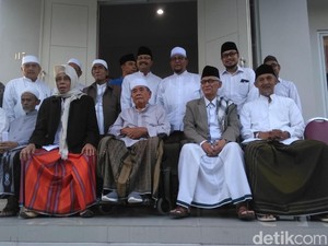 Lupakan 01 dan 02, Ini 5 Seruan Kiai Sepuh di Jatim Usai Pemilu 2019