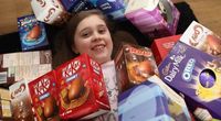 Gadis Cilik Ini Bagikan 1.000 Telur Paskah ke Pasien Anak di Rumah Sakit