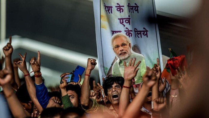 Para pendukung Perdana Menteri India Narendra Modi di Kolkata