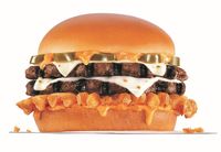 Wouw! Carl's Jr Buat Burger Ekstrak Daun Ganja Pertama