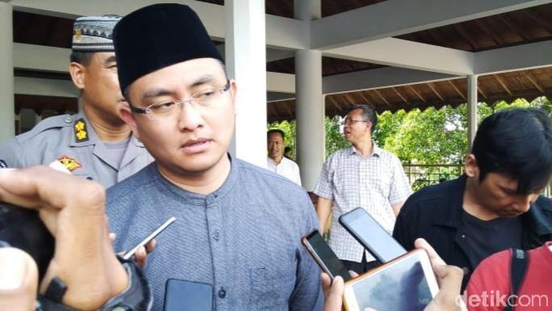 Jokowi Kalah Versi QC di Banten, Wagub: Nanti Kita Evaluasi Jokowi Kalah Versi QC di Banten, Wagub: Nanti Kita Evaluasi
