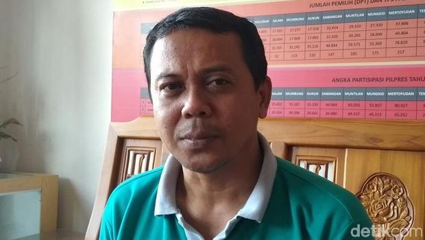 Anggota Komisioner KPU Kabupaten Magelang Dwi Endis M.
