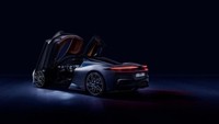 Bahkan Pininfarina Battista telah digambarkan sebagai mobil jalan-hukum tercepat, mencapai 62 mph (100 km / jam) dalam waktu kurang dari dua detik. Itu menjadikannya mobil jalanan legal tercepat yang pernah dibuat oleh pembuat mobil, bahkan melampaui mobil balap Formula Satu hingga 60 mph. Foto: Pool