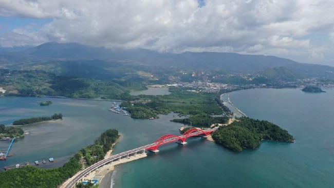 Seputar Jembatan Holtekamp Belum Bisa Diresmikan Jokowi
