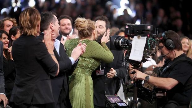 LOS ANGELES, CA - FEBRUARY 12: Singer Adele during The 59th GRAMMY Awards at STAPLES Center on February 12, 2017 in Los Angeles, California. (Photo by Christopher Polk/Getty Images for NARAS)