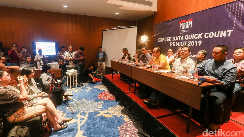 Diragukan Prabowo, 5 Lembaga Survei Beberkan Skema Quick Count Pilpres Diragukan Prabowo, 5 Lembaga Survei Beberkan Skema Quick Count Pilpres