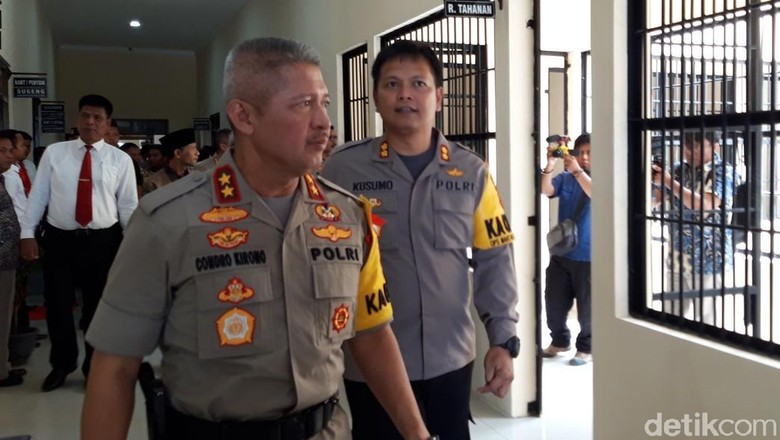 Kapolda Jateng Instruksikan Pengamanan Rekapitulasi Suara Diperkuat Kapolda Jateng Instruksikan Pengamanan Rekapitulasi Suara Diperkuat