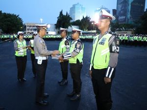 Polantas yang Bekuk Pelaku Mutilasi Mayat dalam Koper Terima Penghargaan