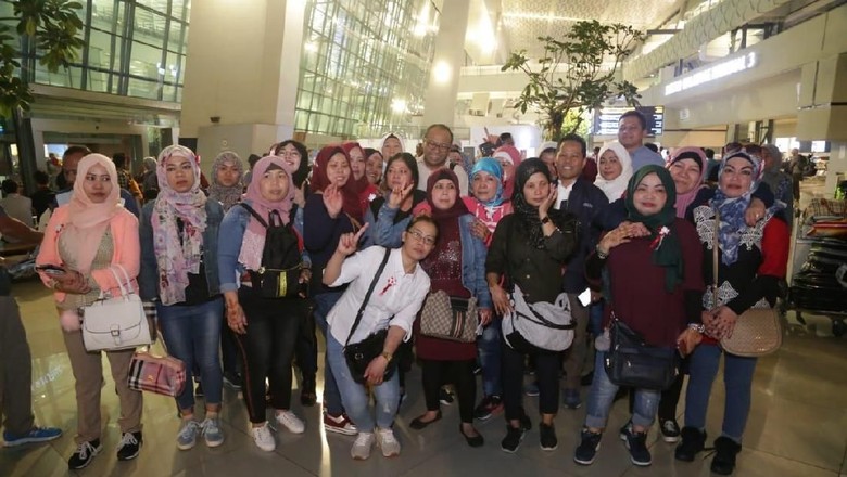 51 Pekerja Migran Program Amnesti Yordania Pulang ke Tanah Air 51 Pekerja Migran Program Amnesti Yordania Pulang ke Tanah Air