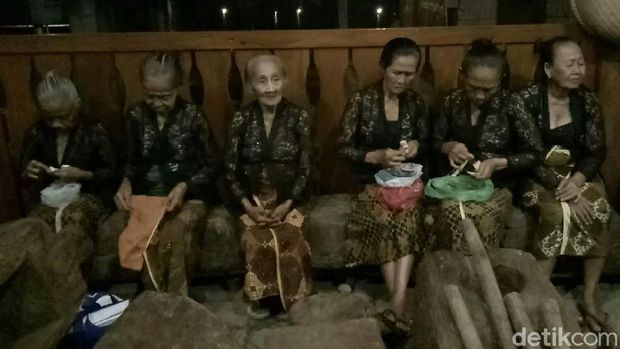 Kartini-kartini Tua dari Banyuwangi, Enggan Menyerah Digerus Zaman