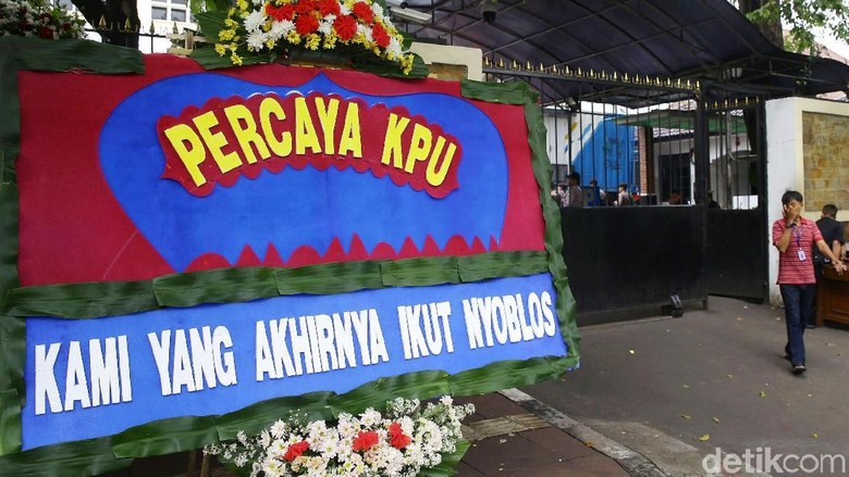 Suara Rakyat yang Serak Suara Rakyat yang Serak