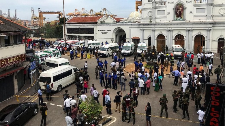 Sudah 359 Orang Tewas Akibat Rentetan Ledakan Bom Paskah di Sri Lanka Sudah 359 Orang Tewas Akibat Rentetan Ledakan Bom Paskah di Sri Lanka